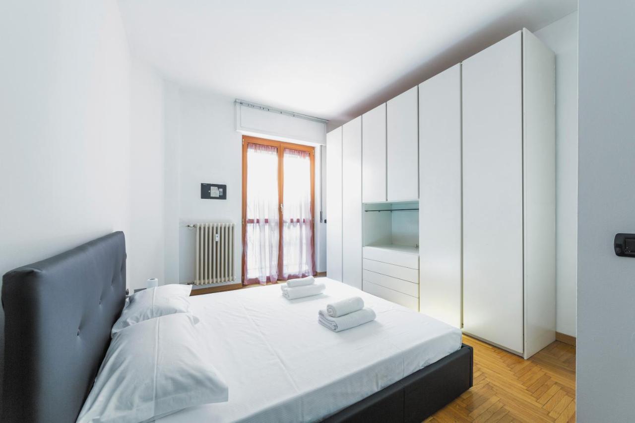 Cenisio M5 Lovely Apartment - With Balcony! Milaan Buitenkant foto