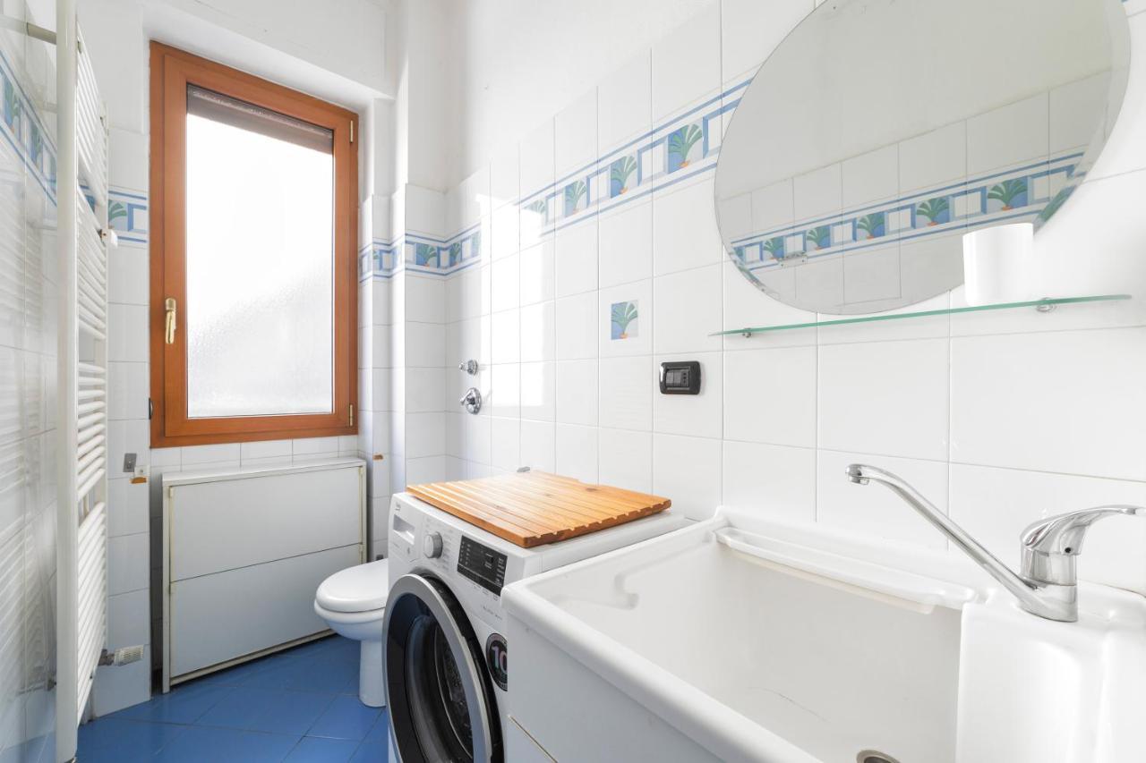 Cenisio M5 Lovely Apartment - With Balcony! Milaan Buitenkant foto