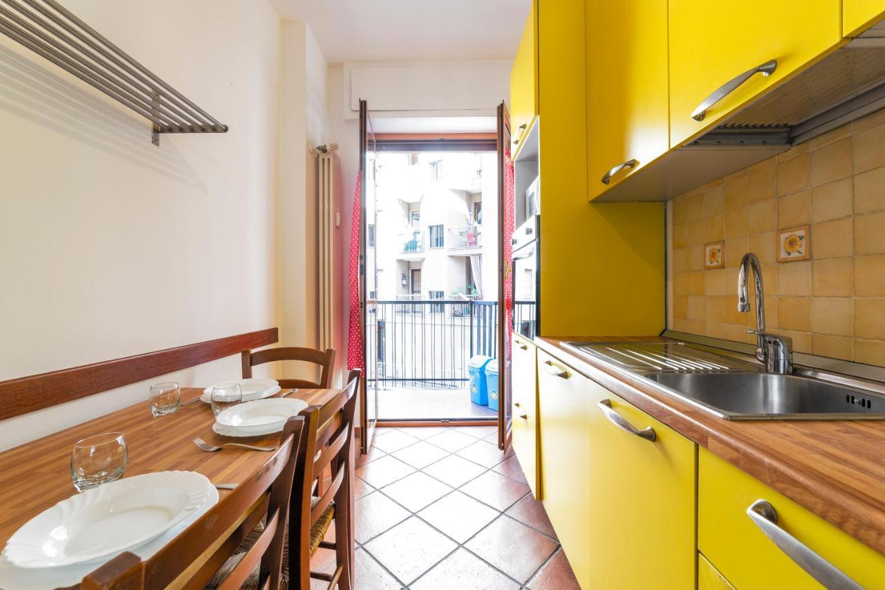 Cenisio M5 Lovely Apartment - With Balcony! Milaan Buitenkant foto
